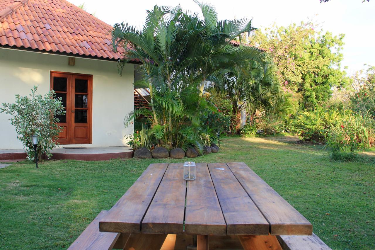 Cabanas La Casa De Pucha Pedasi Town Exterior foto